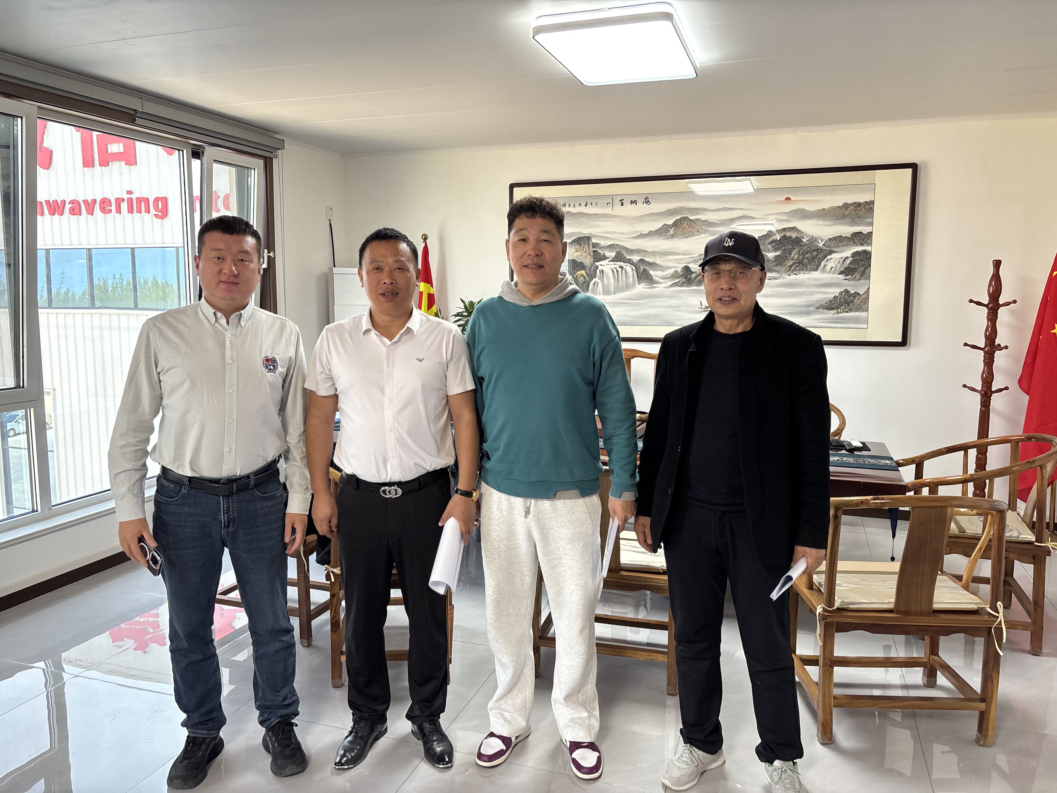 Qingzhou Jinqi Successfully Signed a Gold Mining and Beneficiation Equipment Order with Mongolian Customers